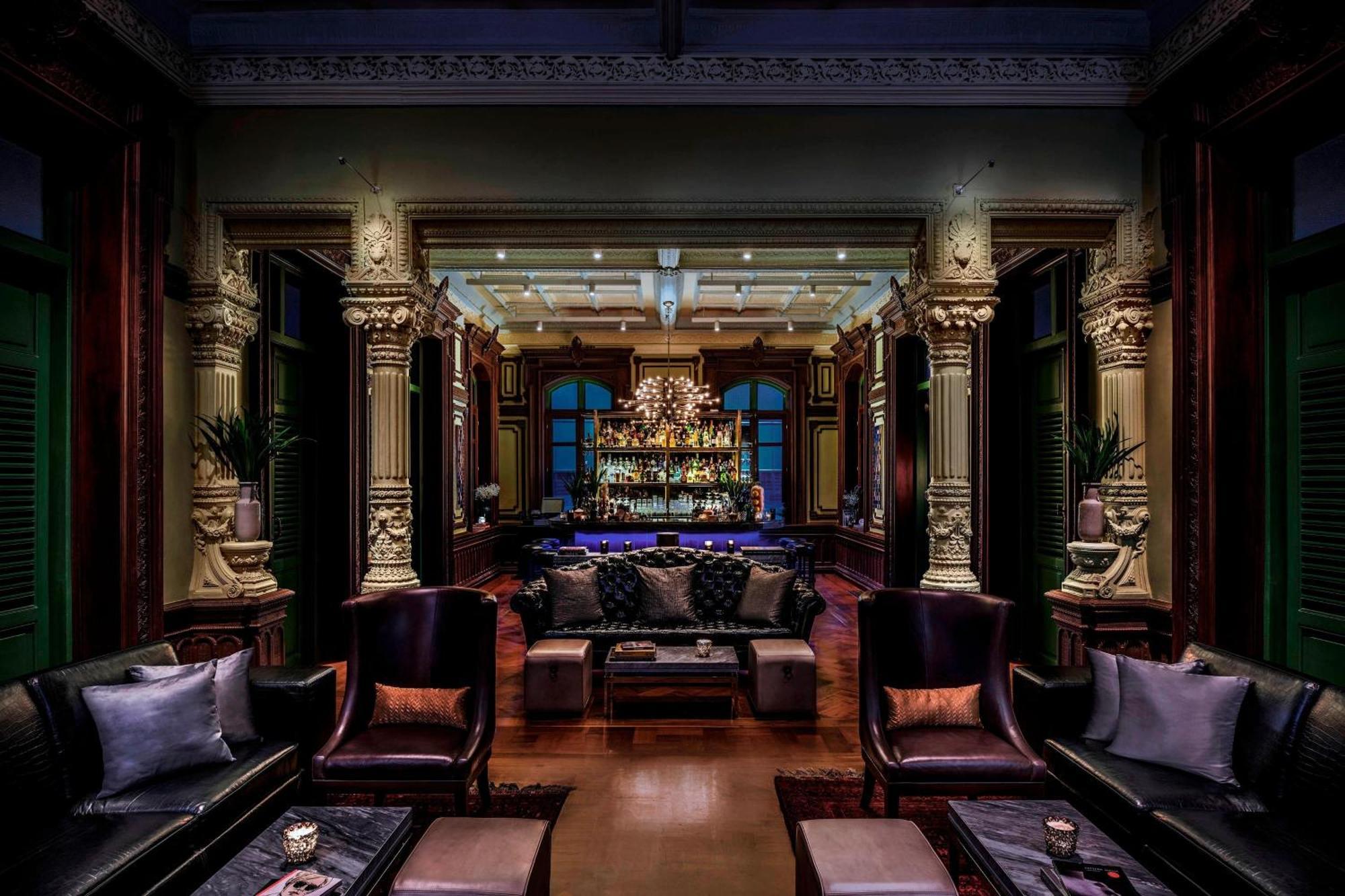W Bangkok Hotel Exterior photo The Bar at The Ivy